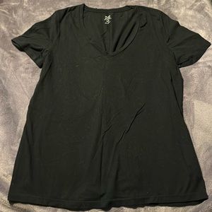 Black Old Navy v-neck t-shirt. Never worn.